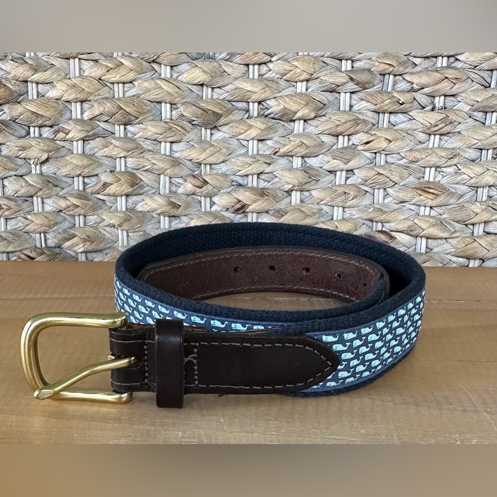 Vineyard Vines Blue Micro Whale Print Canvas Belt Youth 24 Leather Brass Buckle